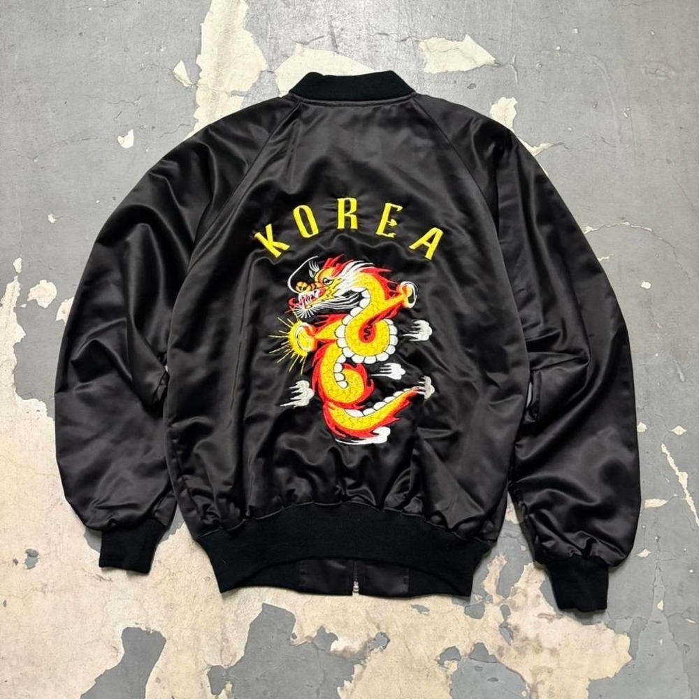 Vintage 90's 00's Souvenir Satin Bomber Jacket Korea Dragon Size Medium